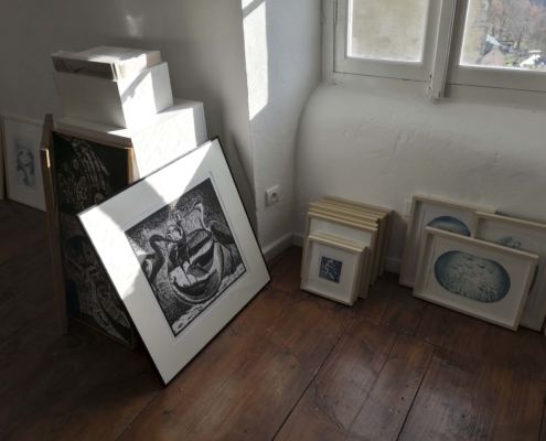 Exposition Gravures Ekin Kirimkan, Iris Miranda, Melissa Tresse Abbadiale décembre 2019 janvier 2020