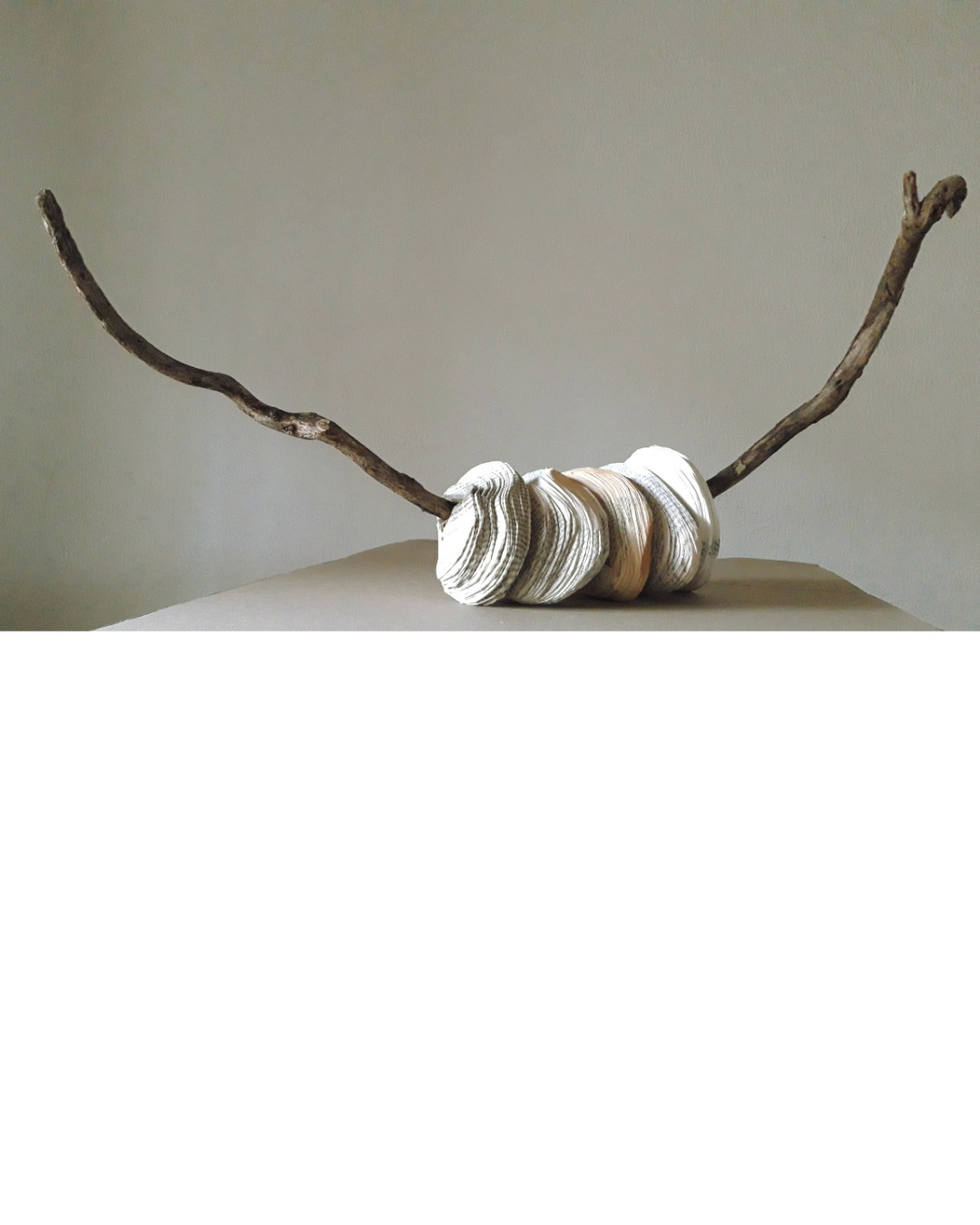 2023_expo-23-2023_SB Sylviane Selma – sculpture marbre ariégeois et bronze, lettre arabe et geste calligraphique, L'Abbadiale