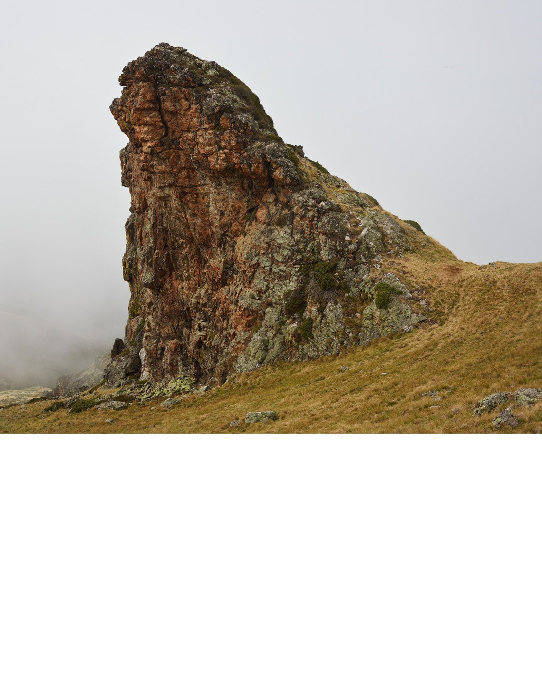 24-06_hiver-31-IGw François Deladerrière – photographie hivernale de la vallée d'Arrens dans l'attente de la neige, exposition L'hiver dernier, L'Abbadiale 2024