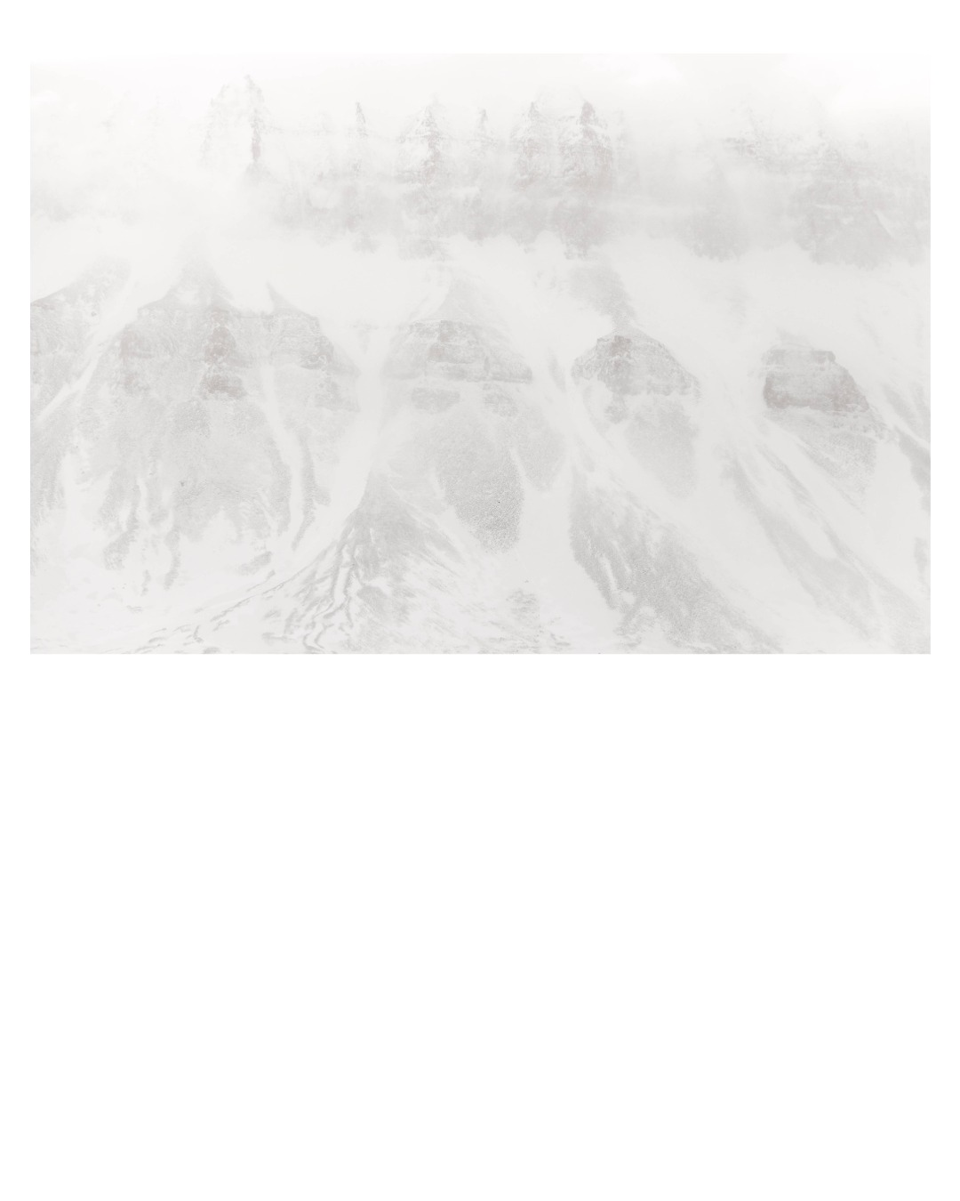 Paysage glaciaire du Svalbard – photographie de Florence Pujol-Capdevielle, exposition Encre d'hiver, L'Abbadiale 2026